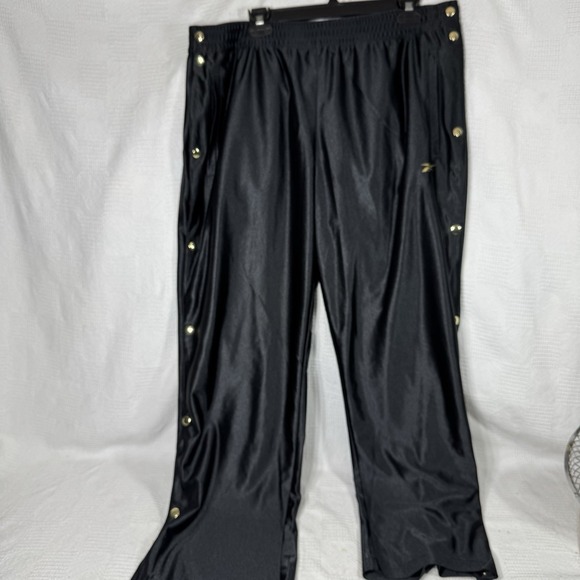 Reebok Men's Regular Fit Basketball Gold Tone Snap Pants Black Size XL NWT - Picture 1 of 7